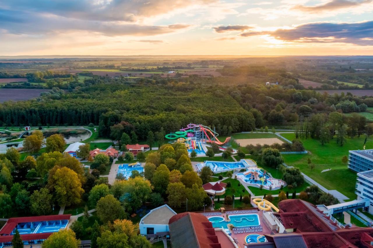 זלקרוס Hunguest Hotel Freya מראה חיצוני תמונה
