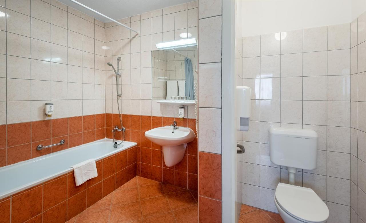 זלקרוס Hunguest Hotel Freya מראה חיצוני תמונה