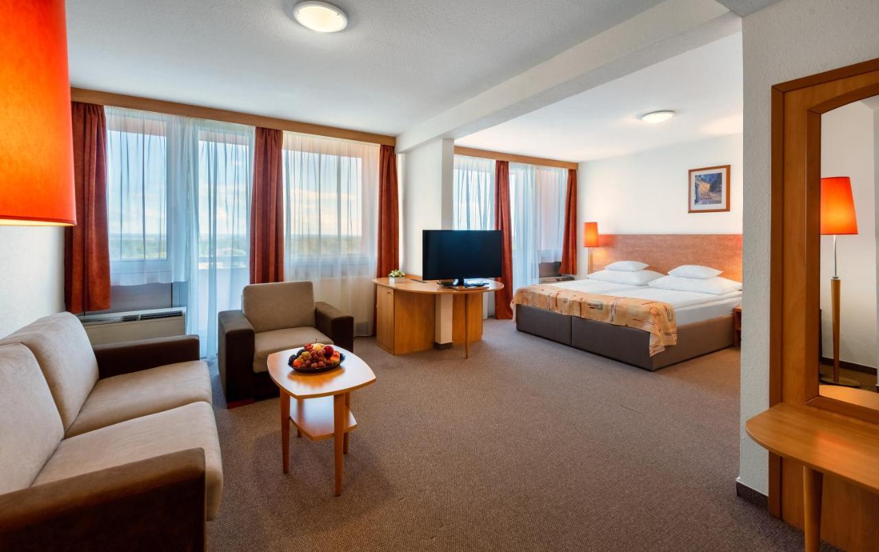 זלקרוס Hunguest Hotel Freya מראה חיצוני תמונה