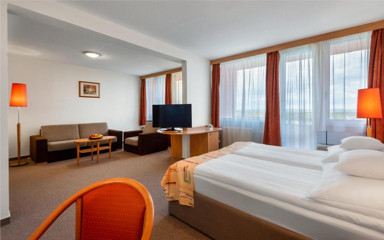 זלקרוס Hunguest Hotel Freya מראה חיצוני תמונה